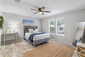 3 soverom, strykejern/-brett, wi-fi (inkludert) og sengetøy