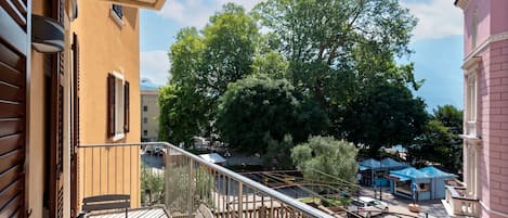 Appartement familial, plusieurs chambres, au bord du lac (Life & View Luxury Apartment 5) | Restauration en plein air