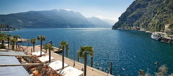 Life & View Luxury Apartments