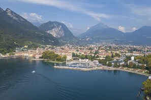 Aerial view - Life & View Luxury Apartments (Riva del Garda)