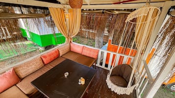 Grand Mobile Home, Garden View | Terrace/patio