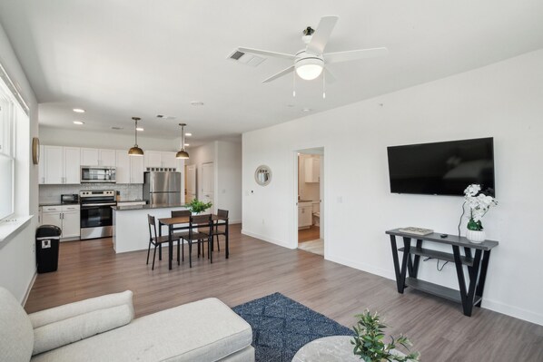Smart TV, offices