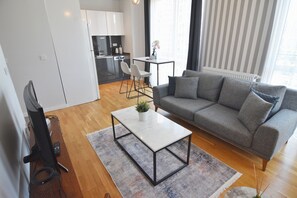 智能電視、 辦公室