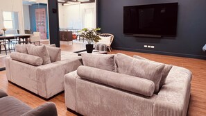 Älytelevisio, työhuone