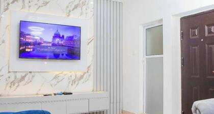 BOSTON HILLS RESORT & HOTEL LTD