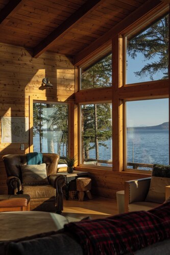 Waterfront Retreat w/ Sauna | Whales & Sunrises