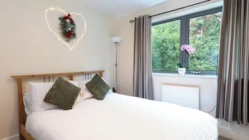 1 camera, ferro/asse da stiro, Wi-Fi, lenzuola