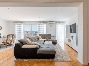 Apartment (Two Bedroom Apartment with Balcony) | Living room - Apartment Merita (Kastela)