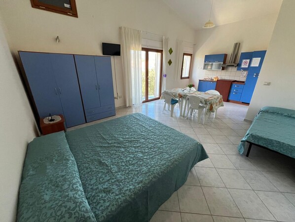 1 bedroom, WiFi, bed sheets