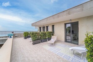 Terrace/patio - Aurora View Resort (Mascali)