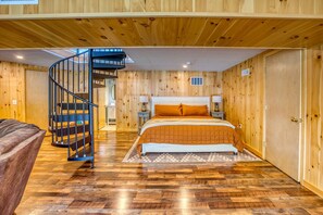 3 多间卧室、办公桌、旅行婴儿床、免费 WiFi