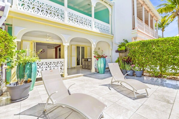 Terrace/patio