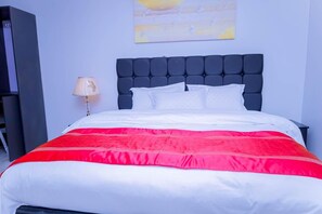 Business Room | Premium bedding, down duvets, memory-foam beds, individually decorated - Fanfare Suites (Kigali)