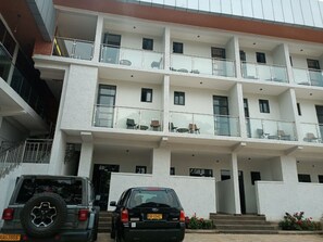 Front of property - Fanfare Suites (Kigali)
