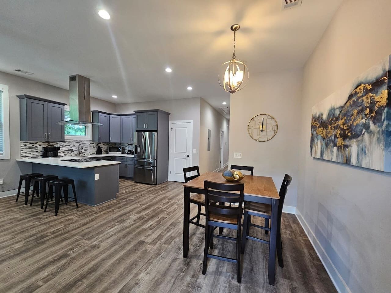 Walk to Piedmont Park - Sleeps 6