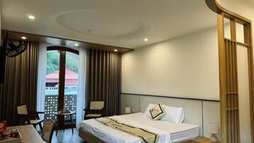 ห้องดีลักซ์ดับเบิล | ห้องเก็บเสียง, Wi-Fi ฟรี