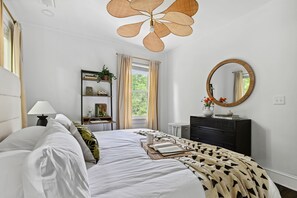 1 室のベッドルーム、WiFi、ベッドシーツ