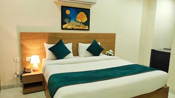 1 chambre, coffres-forts dans les chambres, bureau