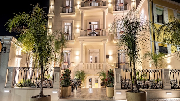 Front of property - Art Gallery Boutique Hotel (Durrës)