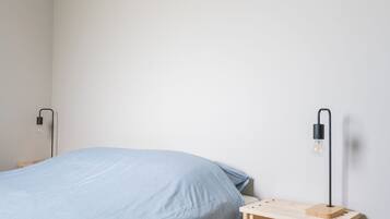 3 bedrooms, in-room safe, travel cot, free WiFi