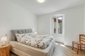 1 bedroom, iron/ironing board, free WiFi, bed sheets - Villa Pastoedo Apartments (Tenno)