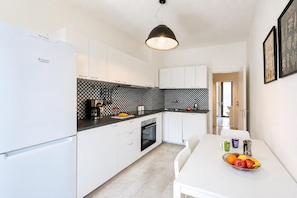 Appartement Familial, 2 chambres, balcon (Casa Lucia in Old Riva Town with) | Cuisine privée