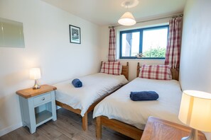 3 bedrooms, WiFi, bed sheets