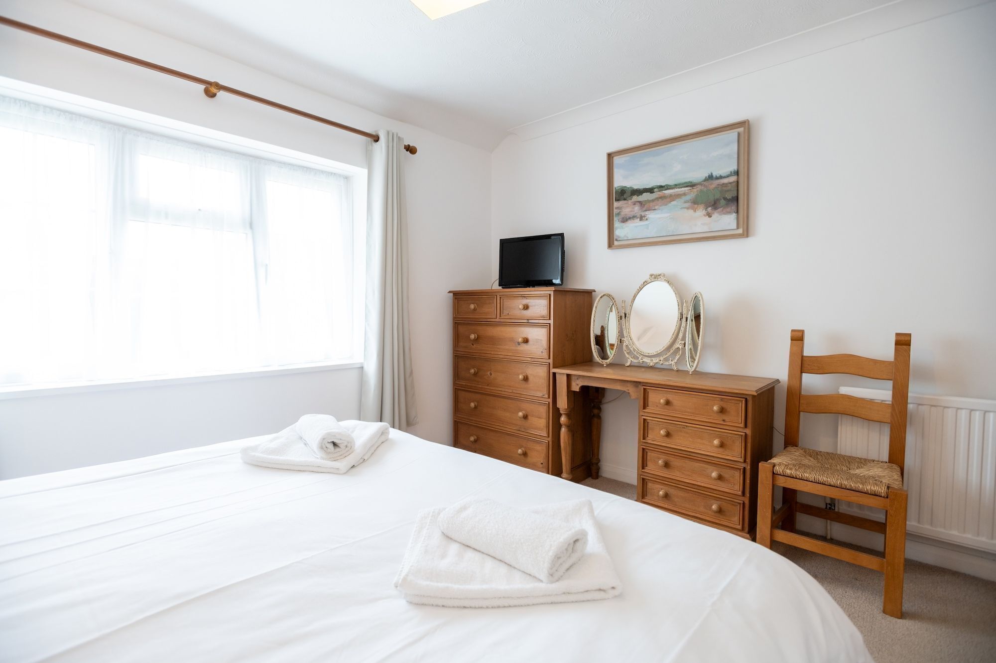 2 bedrooms, WiFi, bed sheets