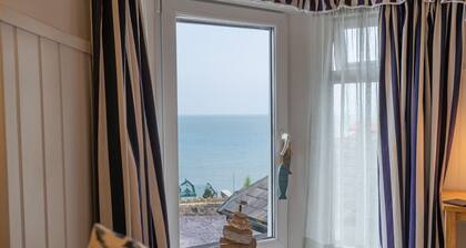 Sea Breezes - sleeps 2 guests in 1 bedroom