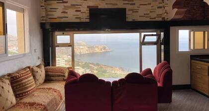 Panoramic Paradise: Ultimate Beachfront Views Appartement