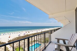 Property grounds - Gulf Front | Walk to The Hangout | Island Winds East 603 (Gulf Shores)