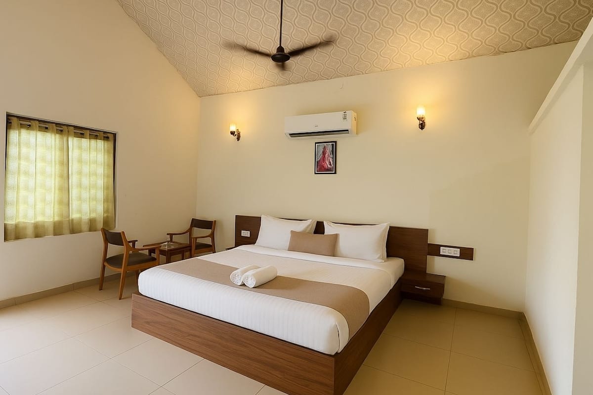 Premium Room, Garden View | 1 bedroom, premium bedding, free WiFi, bed sheets