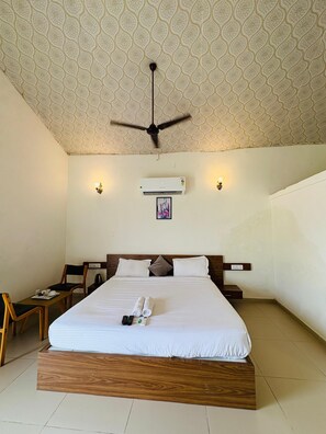 Habitación Premium, vistas al jardín | Ropa de cama de alta calidad, wifi gratis, ropa de cama