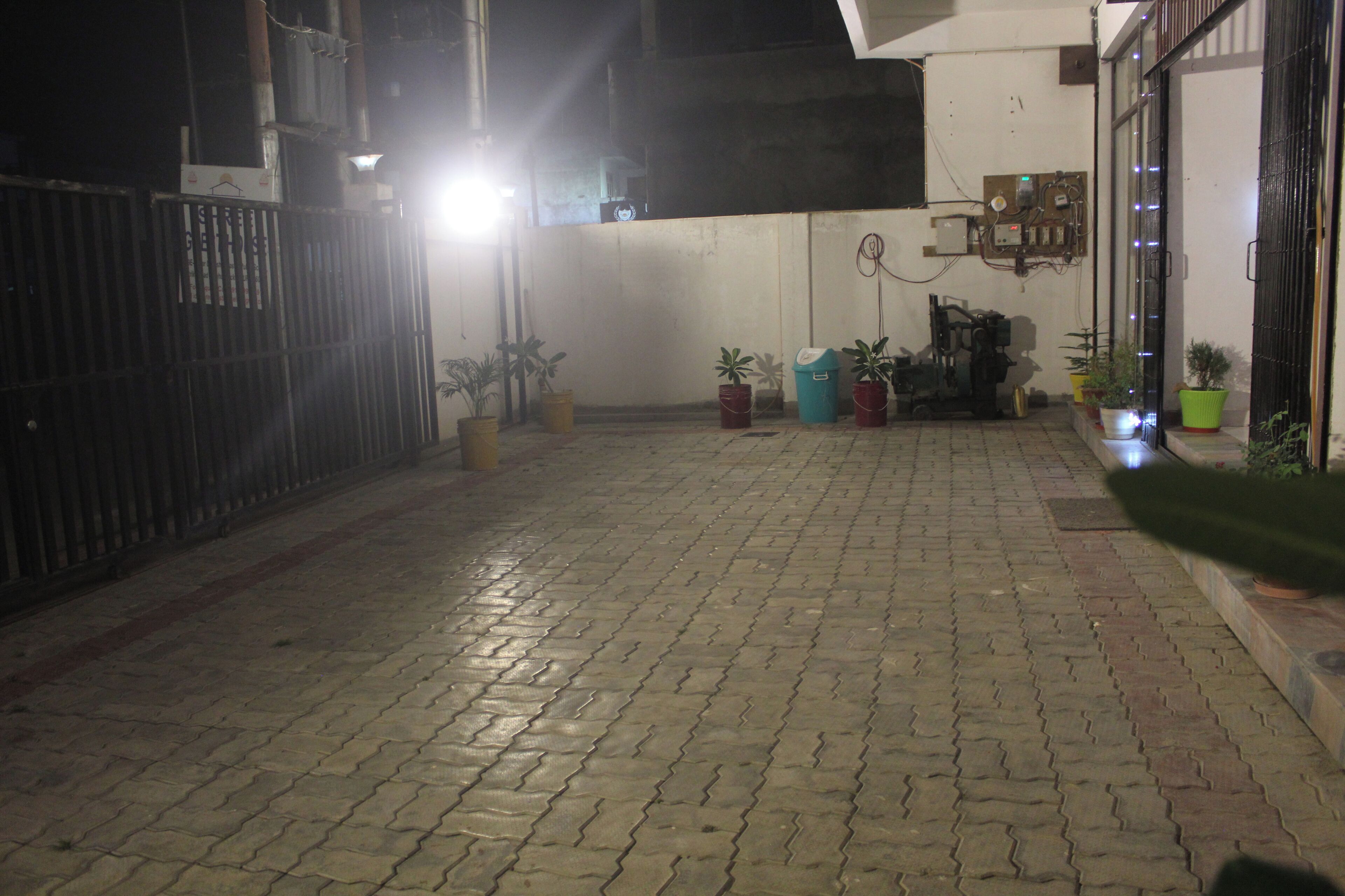 Photo - Shree Hotel