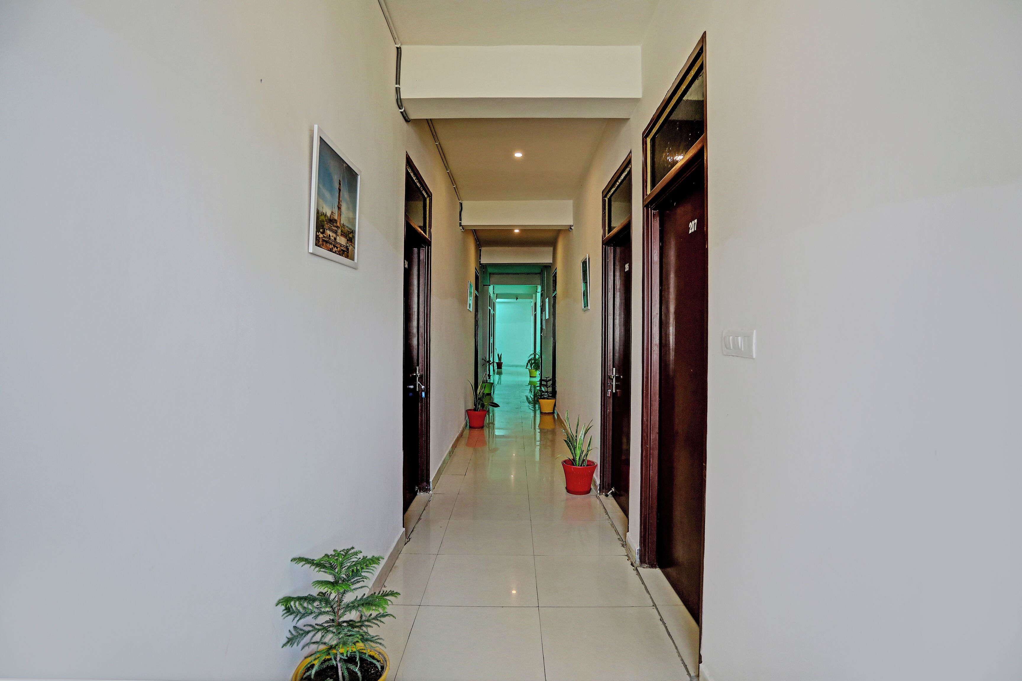Photo - Shree Hotel