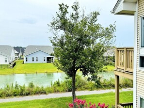 Property grounds - Bay Tree beautiful 1BR apartment (Little River)