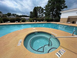 Pool - Bay Tree beautiful 1BR apartment (Little River)