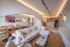 Imagen sin descripción, 2 de 55, botón