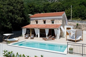 Outdoor pool, a heated pool - Casa Di Nika Private Heated Pool and Jacu (Vinodol)