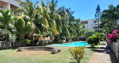 Spacious 4-bed townhouse with WiFi, AC in enchanting Grand Baie