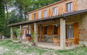 Exterior - Nice home in Cartoceto with WiFi (Cartoceto)