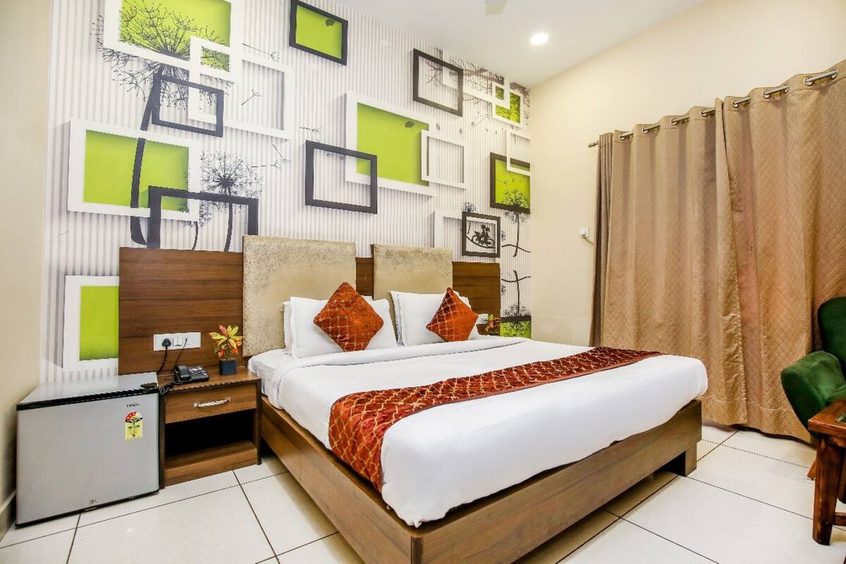 Royal Double Room, City View
