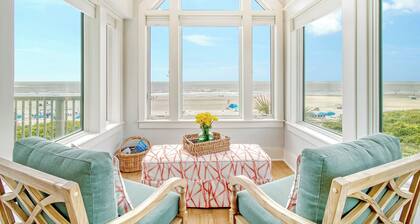 New! Oceanfront with amazing views in popular East Beach community