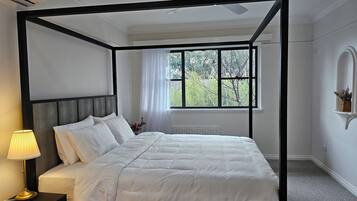 4 dormitorios, escritorio, tabla de planchar con plancha y wifi gratis