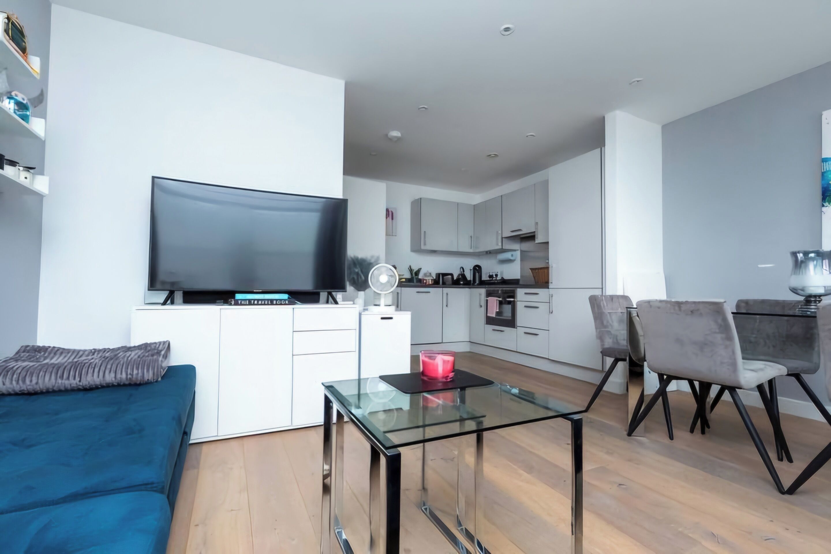 Fernseher, Arbeitsbereiche