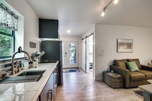 House (1 Bedroom) | Interior