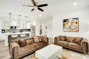 Living area - Chic + Spacious West Dallas Home Near Downtown! (Dallas)