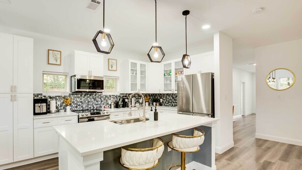 Microwave, oven, stovetop, dishwasher - Chic + Spacious West Dallas Home Near Downtown! (Dallas)