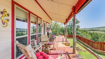 Cottage (2 Bedrooms) | Interior