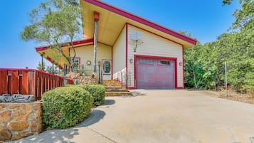 Cottage (2 Bedrooms) | Interior